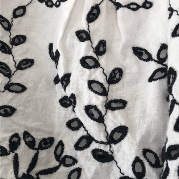 Women’s American Eagle brand top size XS - Picture 2 of 4